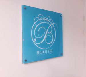 11月のご予約開始と10月のサロンお休み日程のお知らせです