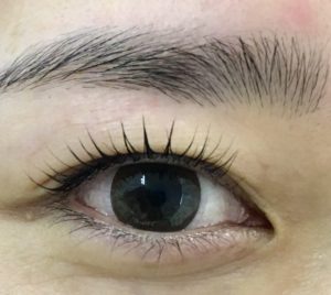 BONITOで大人気のメニュー！眉メイクケアとバービーカールのBefor→After