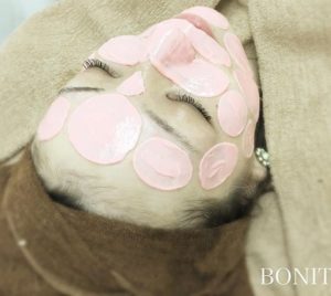 毛穴に詰まった角栓を撃退！BONITOの「美肌改善ワックス」でつるつるお肌へ。