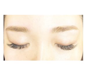 BONITOのまつ毛エクステでどの角度からもお目元美人へ。