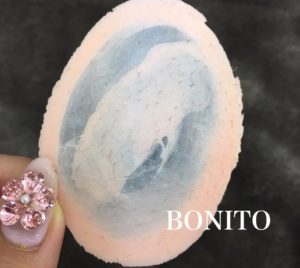 マスクをして居ると、息苦しい悩みだけではなく肌荒れのお悩みもありませんか？