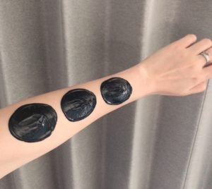 皆様に一度は是非体験して頂きたいフェイスワックスの紹介です♪