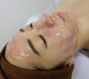 水素パックでお肌が錆びるのを防止？！