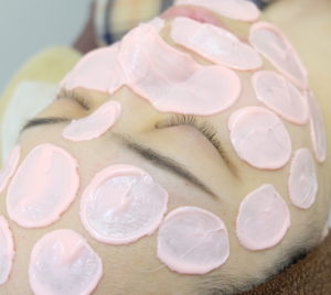 美肌改善ワックスでつるつるお肌へ