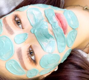 乾燥毛穴汚れはフェイスワックスで除去しましょう！